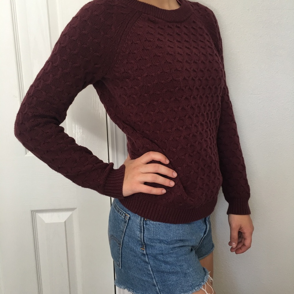 Old navy knit sweater
